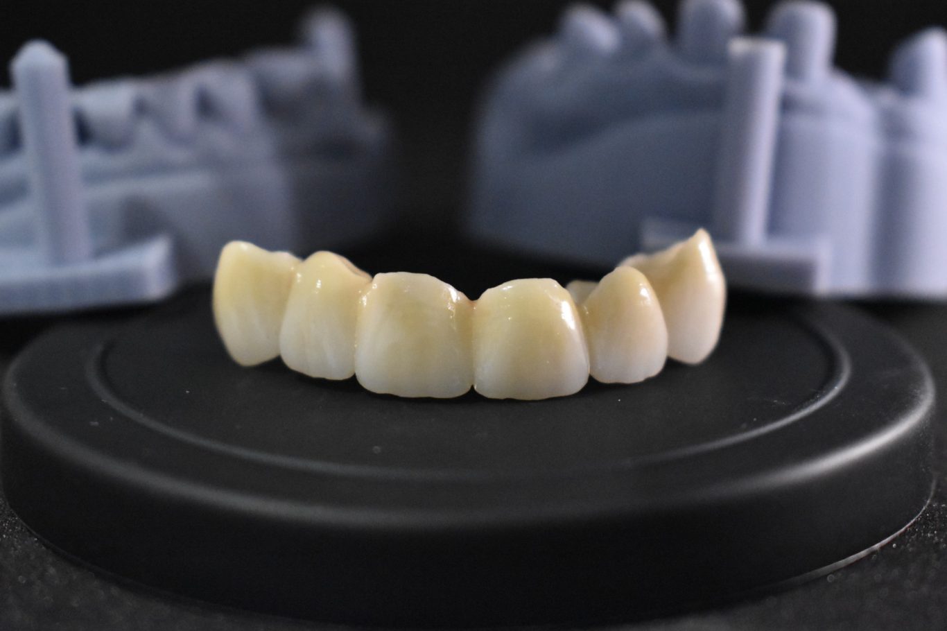 Zirconio-Cerámica 13-23